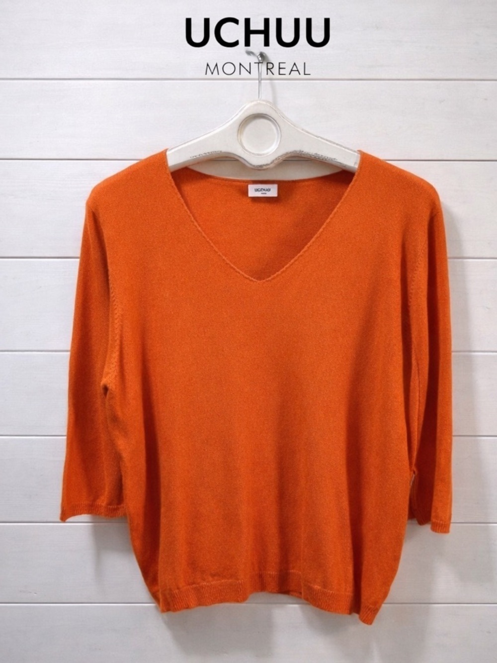 UCHUU STUDIO – Orange V-Neck Knit Top (Estimated L/XL)